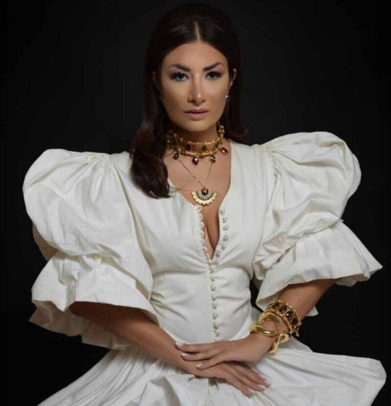 NATC_Jewels_monaco_woman