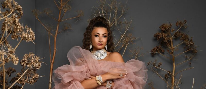 NATC_Jewels_monaco_woman